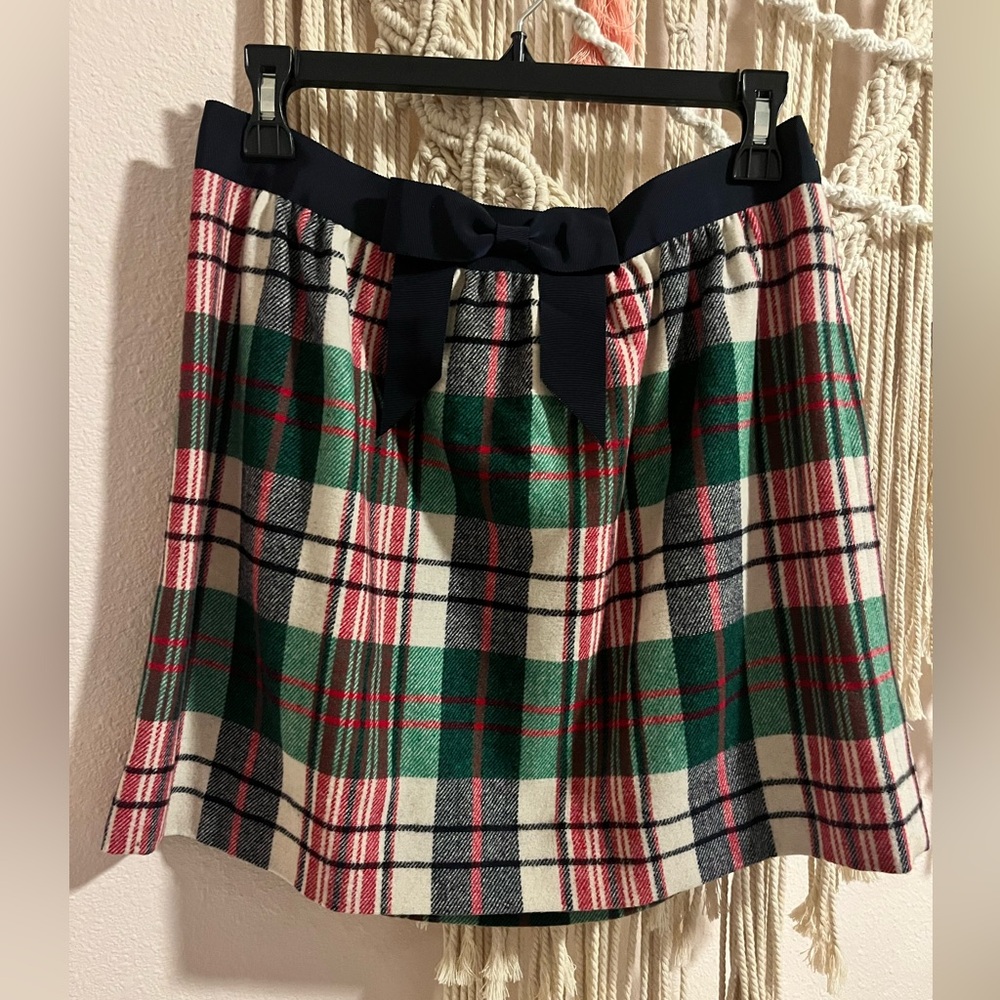 3 Plaid skirts HOLIDAYS! - Vineyard Vines, Red dress Boutique and American Eagle
